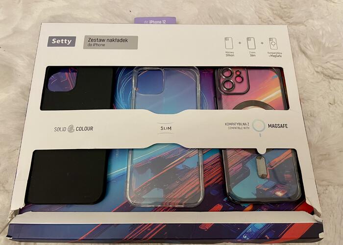 Grajewo ogłoszenia: Sprzedam etui do iPnone 12. Nowe, uszkodzone opakowanie. 
Kontakt...