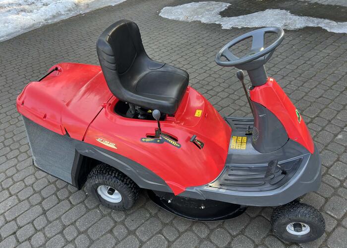 Grajewo ogłoszenia: Sprzedam traktorek bardzo zwinny z dobrym skrętem silnik...